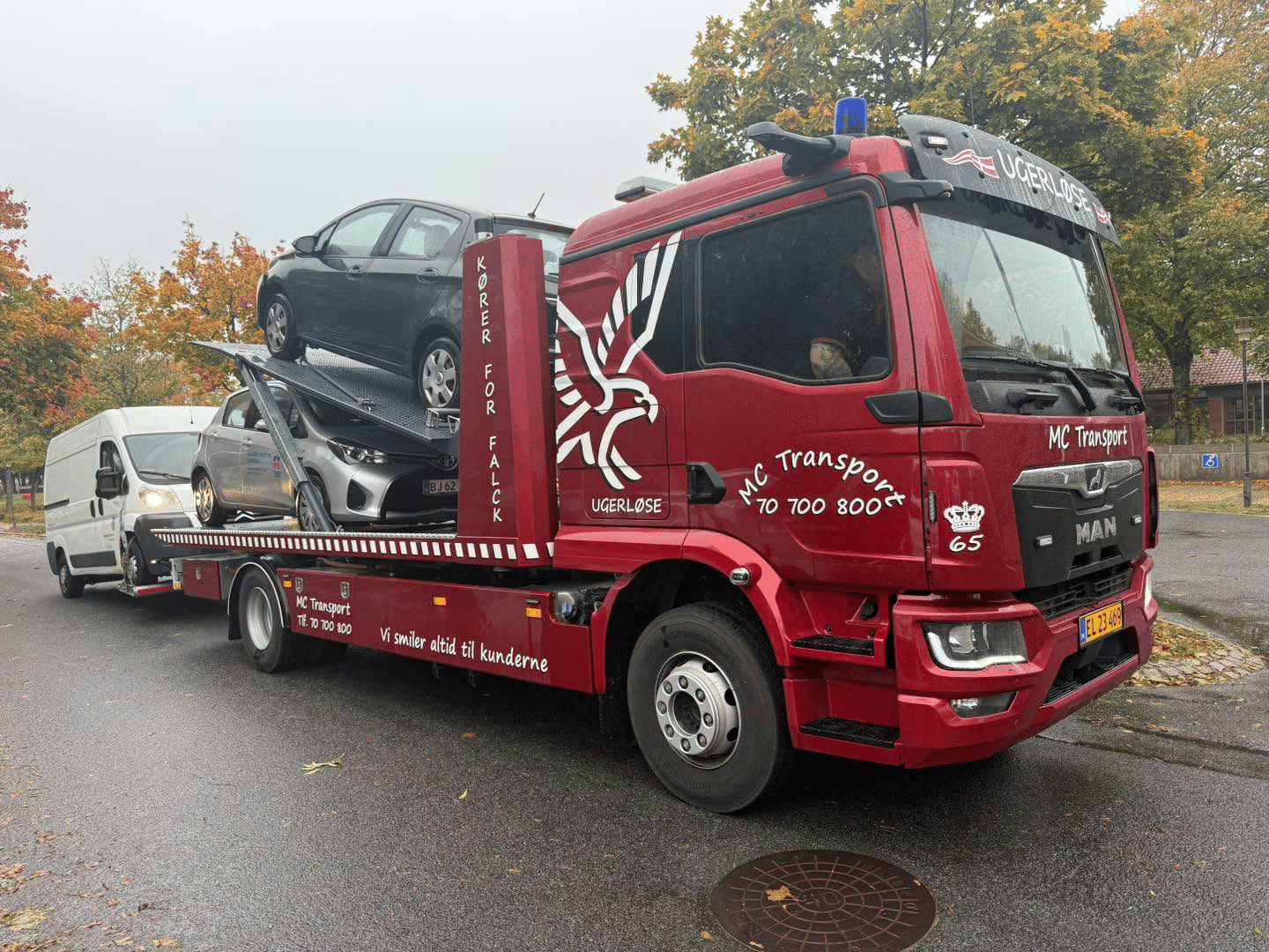 Bugsering af bil med autohjælp i hele Danmark - MC Transport